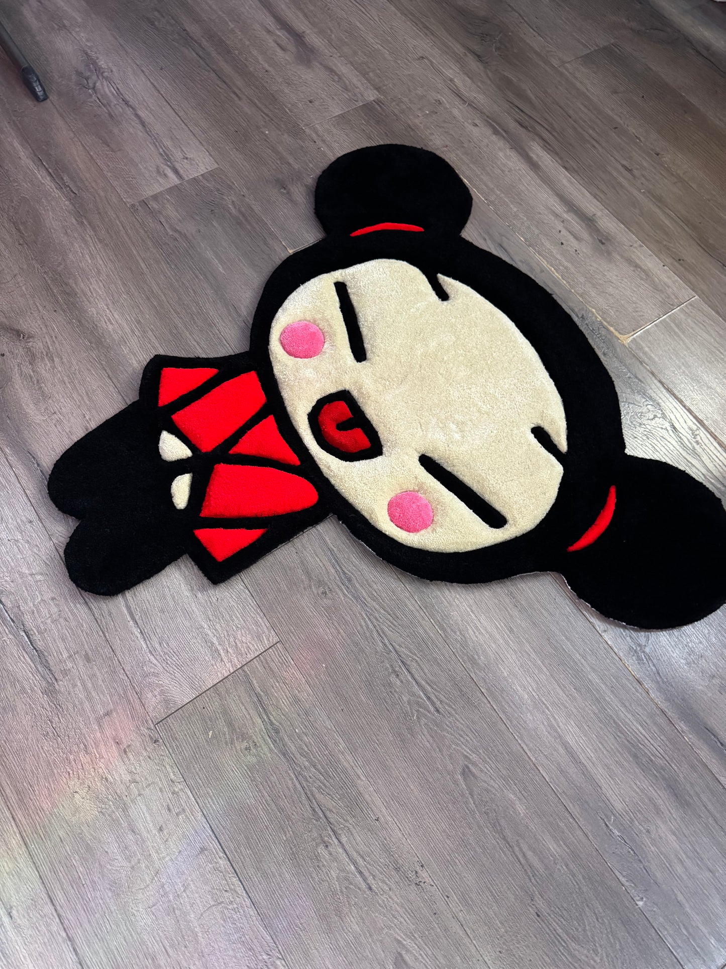 PUCCA RUG
