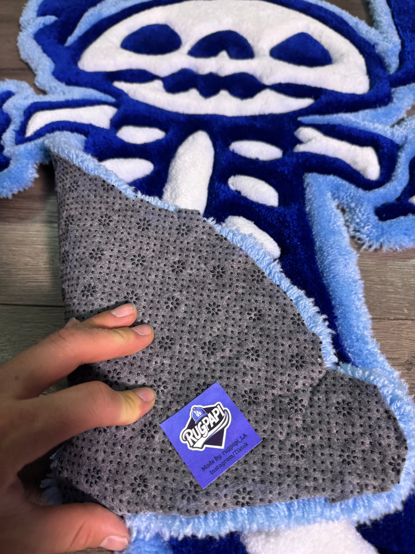 STITCH XRAY RUG